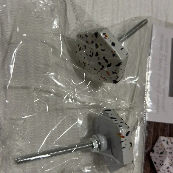 Decorative knobs - Picture 3 of 8